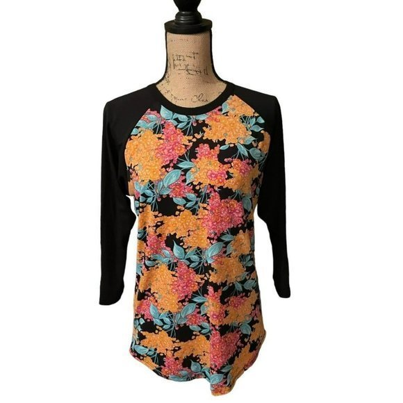 LuLaRoe Randy Floral Tee‎ - Picture 2 of 6